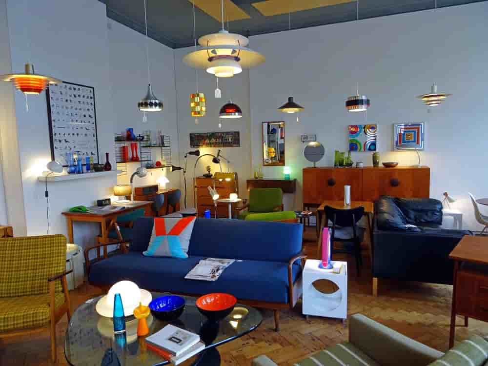 2 & 4 Vintage Furniture