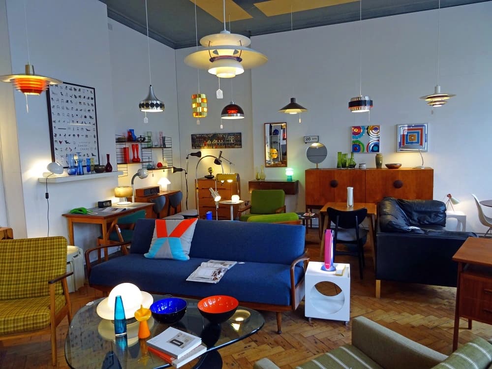 2 & 4 Vintage Furniture
